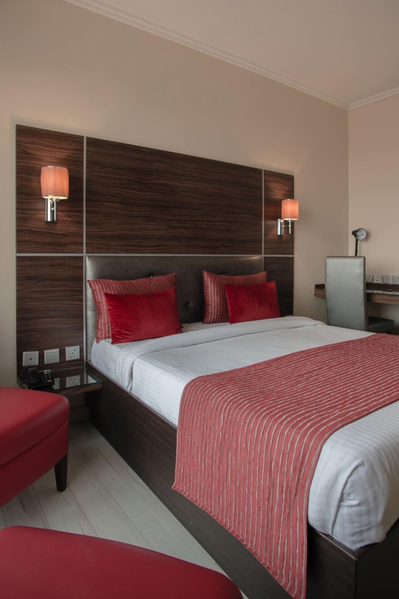 Cloud & Hotel 4*